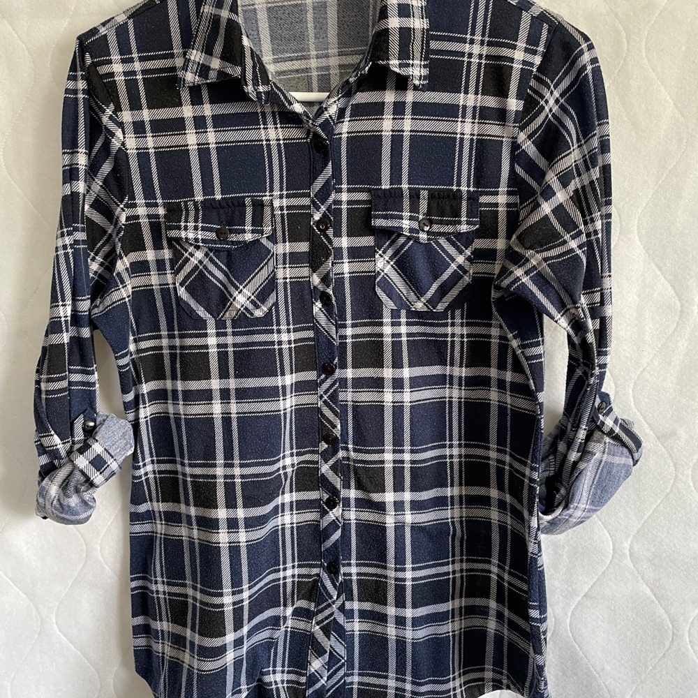 Blue and White Casual Plaid Button Down Shirt